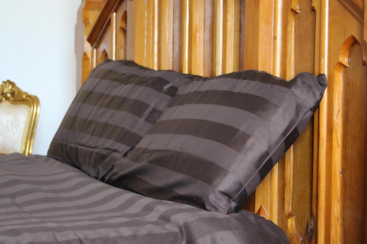 Lavish 2 Bed Sleeps 5 Near Lanark Apartment Carstairs Екстериор снимка