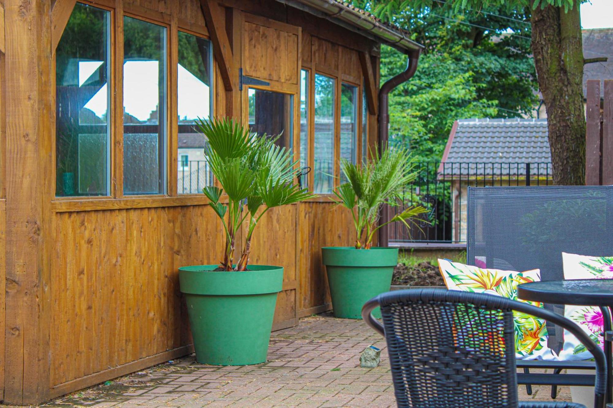 Lavish 2 Bed Sleeps 5 Near Lanark Apartment Carstairs Екстериор снимка